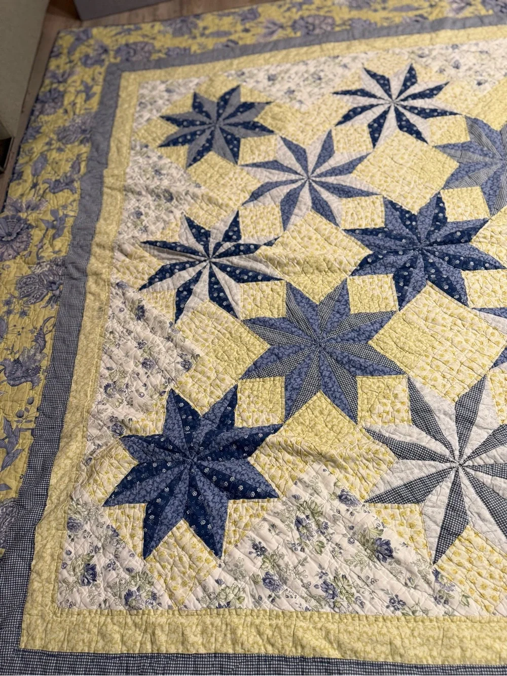 Vintage Handmade Star Patchwork Quilt in Blue and Green 84 x 98